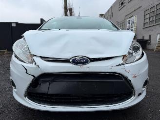 Ford Fiesta TITANIUM picture 4