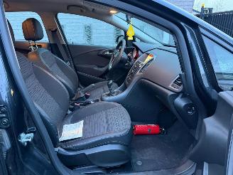 Opel Astra 1.6 CDTI ENJOY picture 22