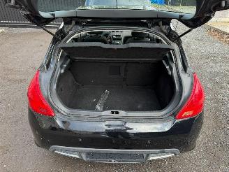 Peugeot 308 1.6HDI picture 17