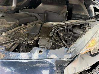 Volvo V-40 V 40 KINETIC picture 6