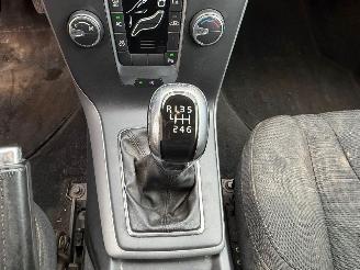 Volvo V-40 V 40 KINETIC picture 30