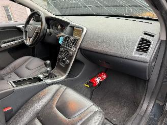 Volvo Xc-60 MOMENTUM picture 24
