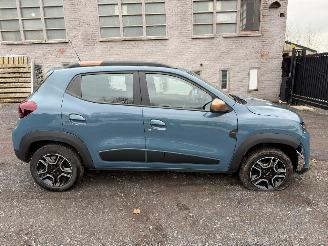 damaged passenger cars Dacia Spring EXTREME 2023/10