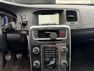 Volvo V-60 V 60 R-DESIGN picture 28