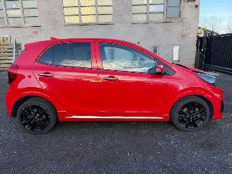 Unfallwagen Kia Picanto 1.0 2022/12