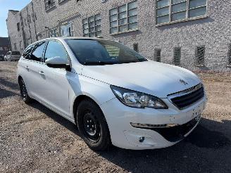 Peugeot 308 II SW STYLE picture 2