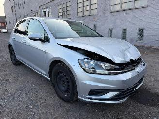 Volkswagen Golf TRENDLINE picture 2