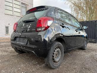 Peugeot 108 ACTIVE picture 18