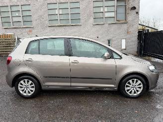 Vaurioauto  passenger cars Volkswagen Golf plus PLUS II TRENDLI 2014/1