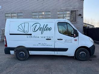 damaged trucks Renault Master 2.3 D 2017/4