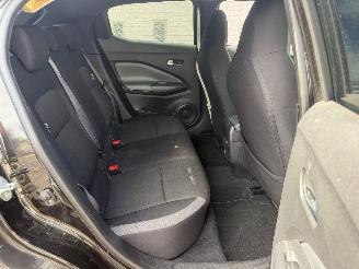 Nissan Juke 1.0 DIG-T picture 23