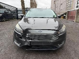 Ford Focus TITANIUM picture 9