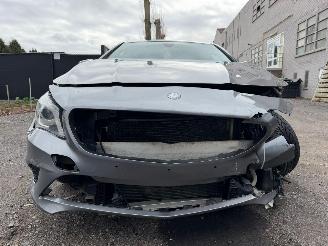 Mercedes Cla-klasse 200 picture 4