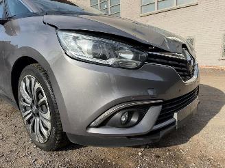 Renault Scenic IV INTENS picture 4