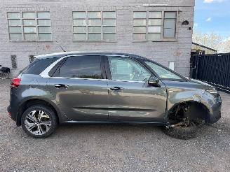 krockskadad bil auto Citroën C4-picasso PICASSO II SHINE 2016/5