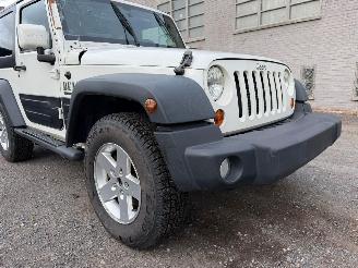 Jeep Wrangler SPORT picture 3