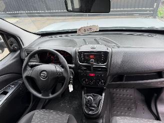 Opel Combo 1.6 picture 25