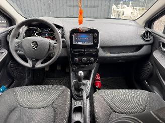 Renault Clio IV GRANDTOUR EX picture 24
