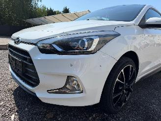 Hyundai I-20 COUPÃ‰ SPORT picture 9