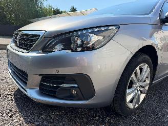 Peugeot 308 II ACTIVE picture 7