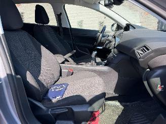 Peugeot 308 II ACTIVE picture 21