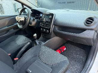 Renault Clio IV GRANDTOUR CO picture 21