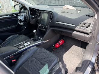 Renault Mégane IV GRANDTOUR picture 24