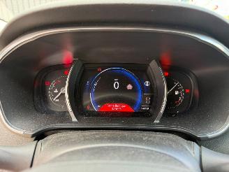 Renault Mégane IV GRANDTOUR picture 28