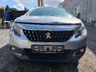 Peugeot 2008 ACCESS picture 4