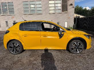 Schadeauto Peugeot 208 II GT LINE 2022/11