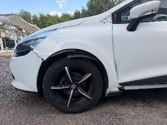 Renault Clio AUTHENTIQUE picture 8