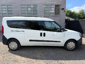 skadebil bedrijf Fiat Doblo DOBLÃ’ 2017/6