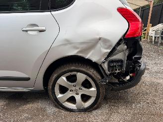 Peugeot 3008 ALLURE picture 11