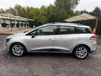 Renault Clio IV GRANDTOUR picture 12