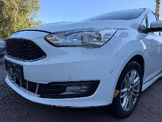 Ford C-Max TITANIUM picture 12