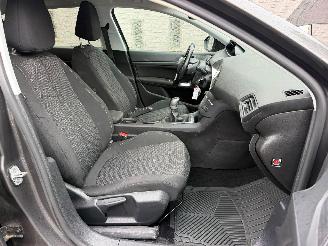 Peugeot 308 II STYLE picture 21