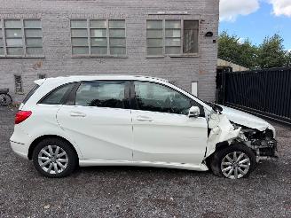 uszkodzony samochody osobowe Mercedes B-klasse B 180 CDI 2012/5