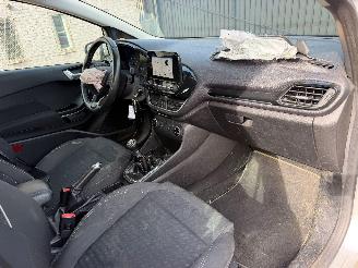 Ford Fiesta TITANIUM picture 23