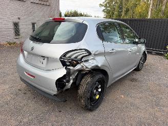 Peugeot 208 ALLURE picture 20