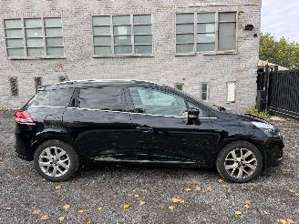 Schadeauto Renault Clio IV GRANDTOUR LI 2018/8