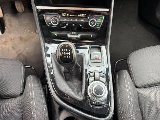 BMW 2-serie 216D picture 32
