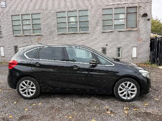 skadebil auto BMW 2-serie 216D 2015/4