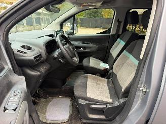 Citroën Berlingo PLUS picture 23
