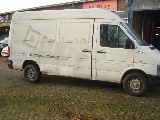  Volkswagen Lt 35 5 CYLINDER 2.5TDI L2-H2 2003/2