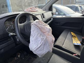 Opel Vivaro 1.5 Bleu HDi100 S&S  L3 picture 6