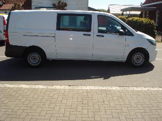 uszkodzony samochody ciężarowe Mercedes Vito 114CDI LONG EURO 6 2020/4