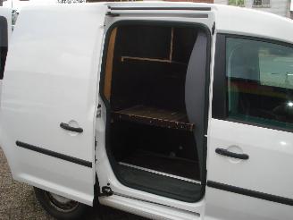 Volkswagen Caddy 1.6TDI picture 10