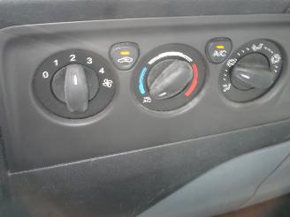 Ford Transit Custom 2,2DCI L2-H1 AIRCO picture 9