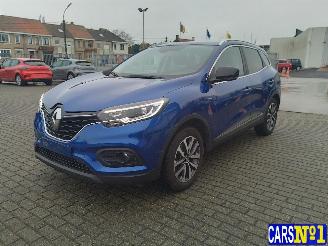 skadebil auto Renault Kadjar  2021/10