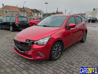 uszkodzony samochody osobowe Mazda 2  2019/6